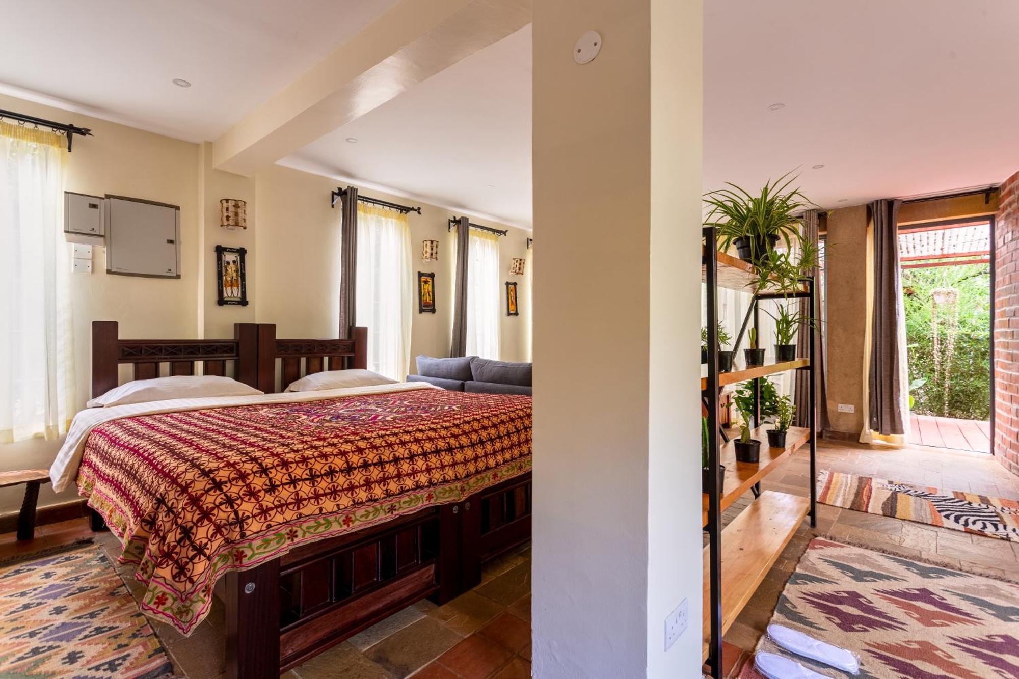 The Jungle Oasis With Heated Pool Apartment
