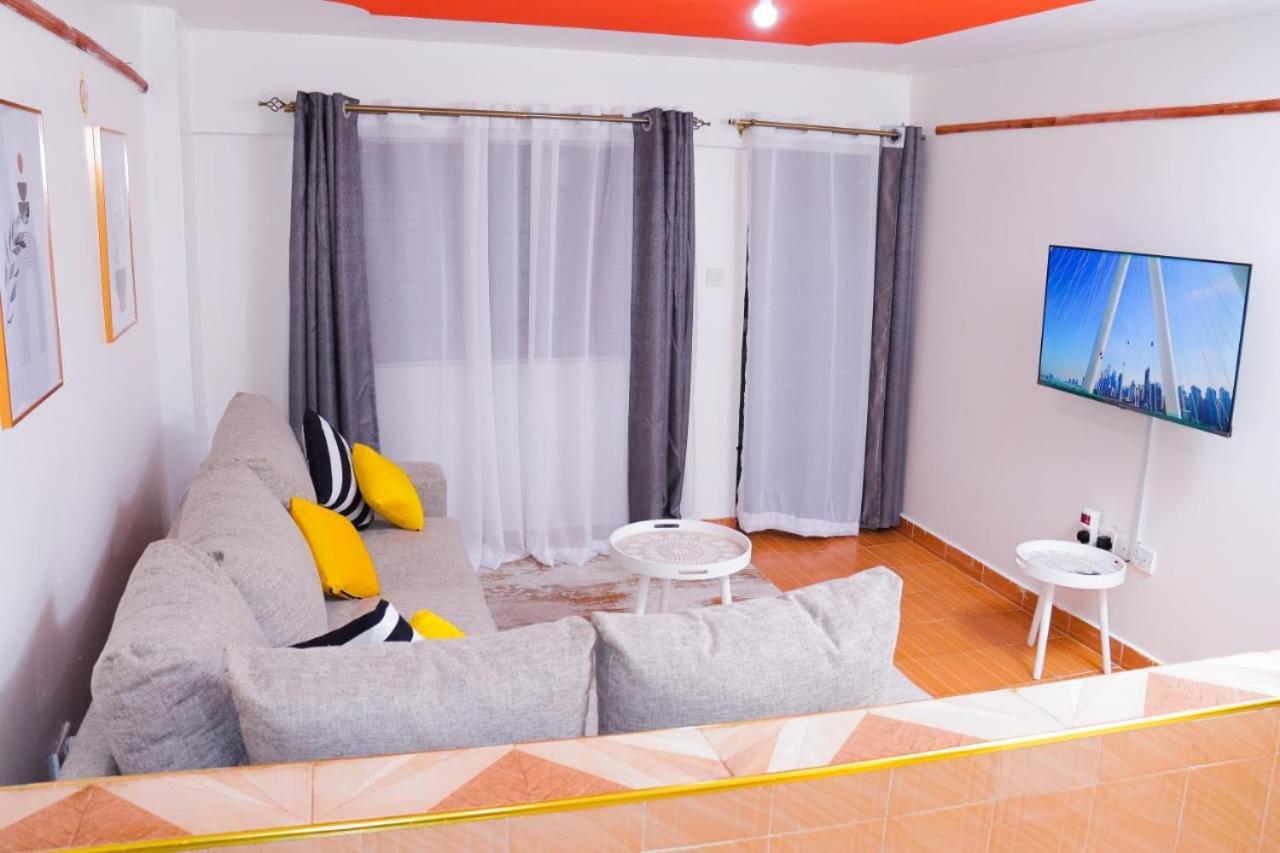 Apartment Oozing Comfort *
