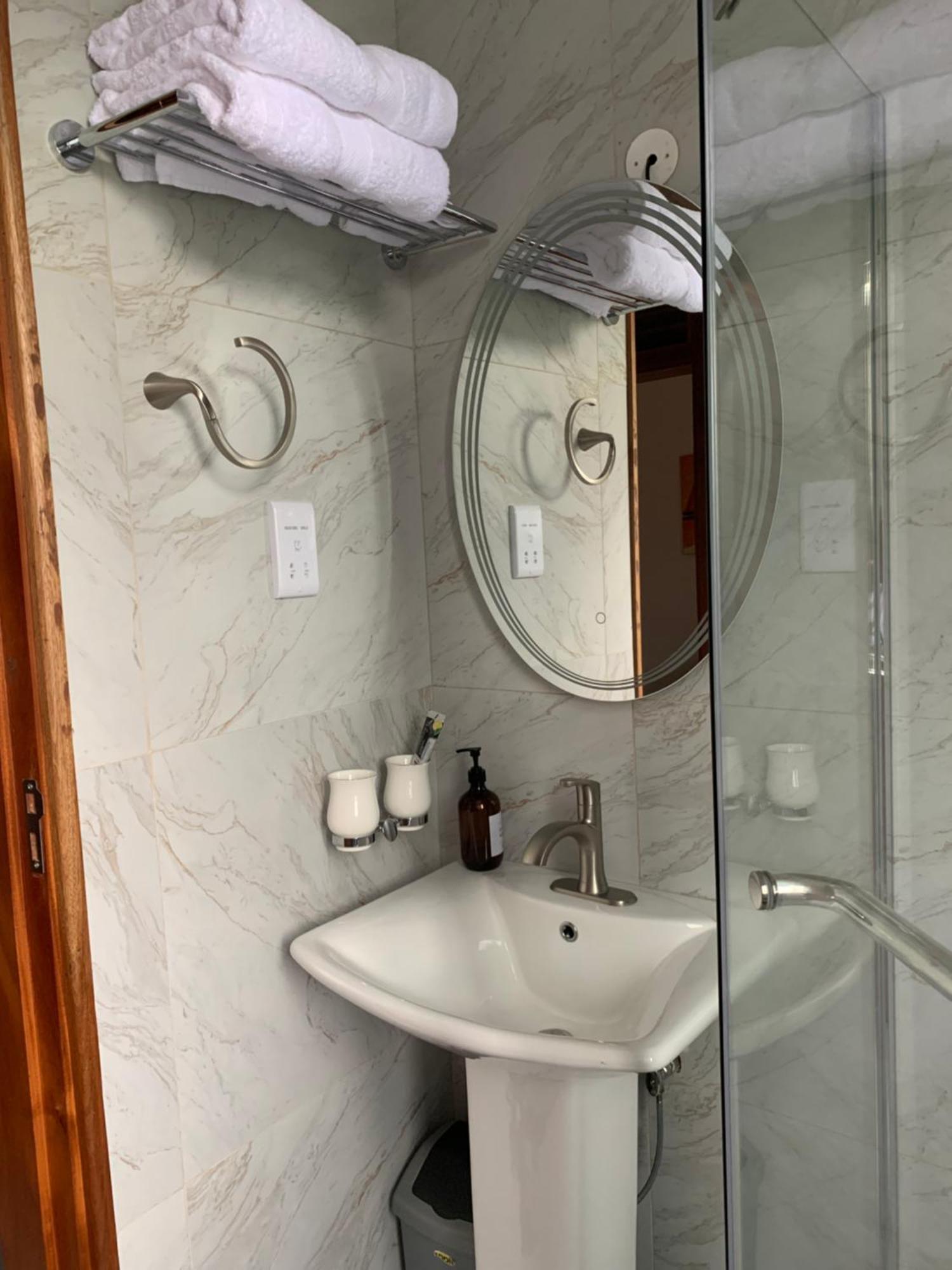 Kgsuites Homestay