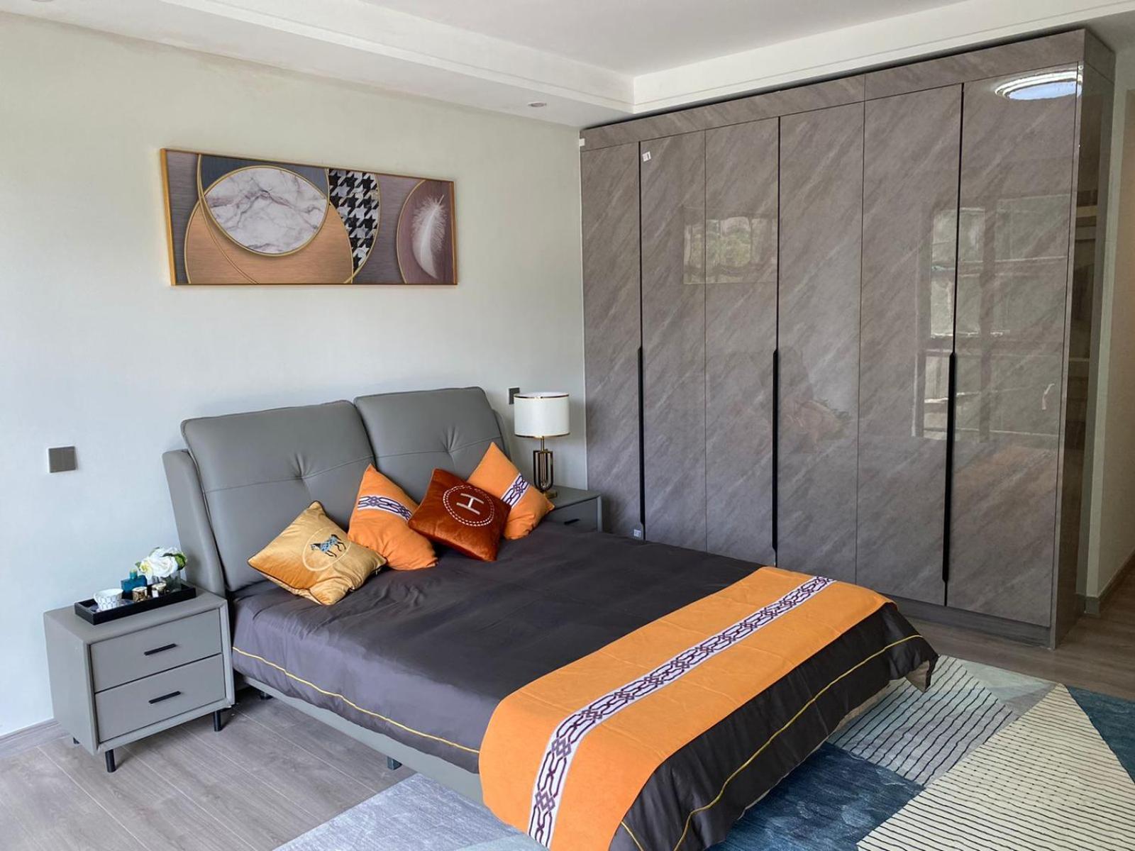 Luxurious Riverside Apartamento *