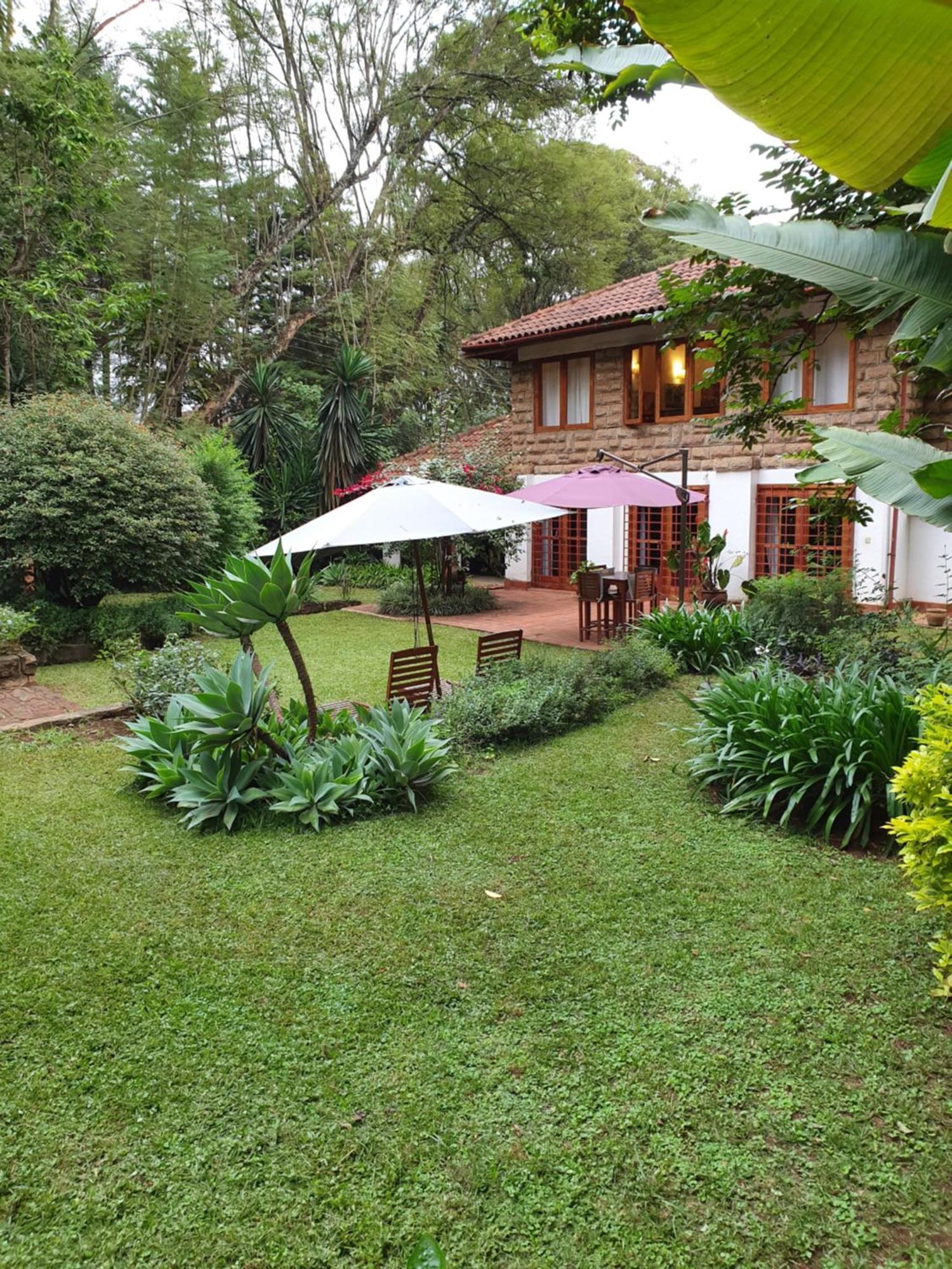 Chalet Rosslyn Lone Tree Cottage Nairobi