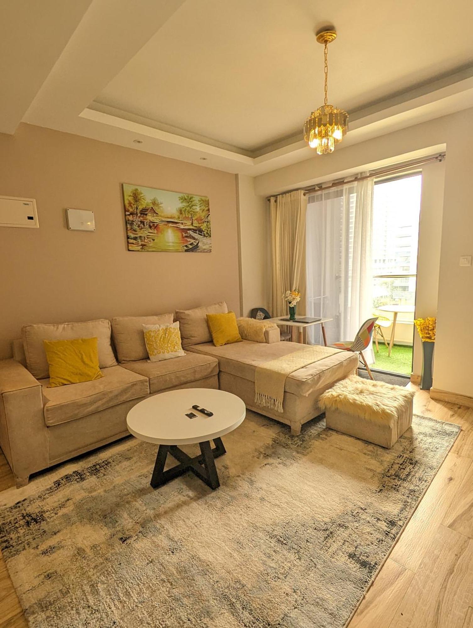 Oakley Apartment- By Tito Homes Apartamento
