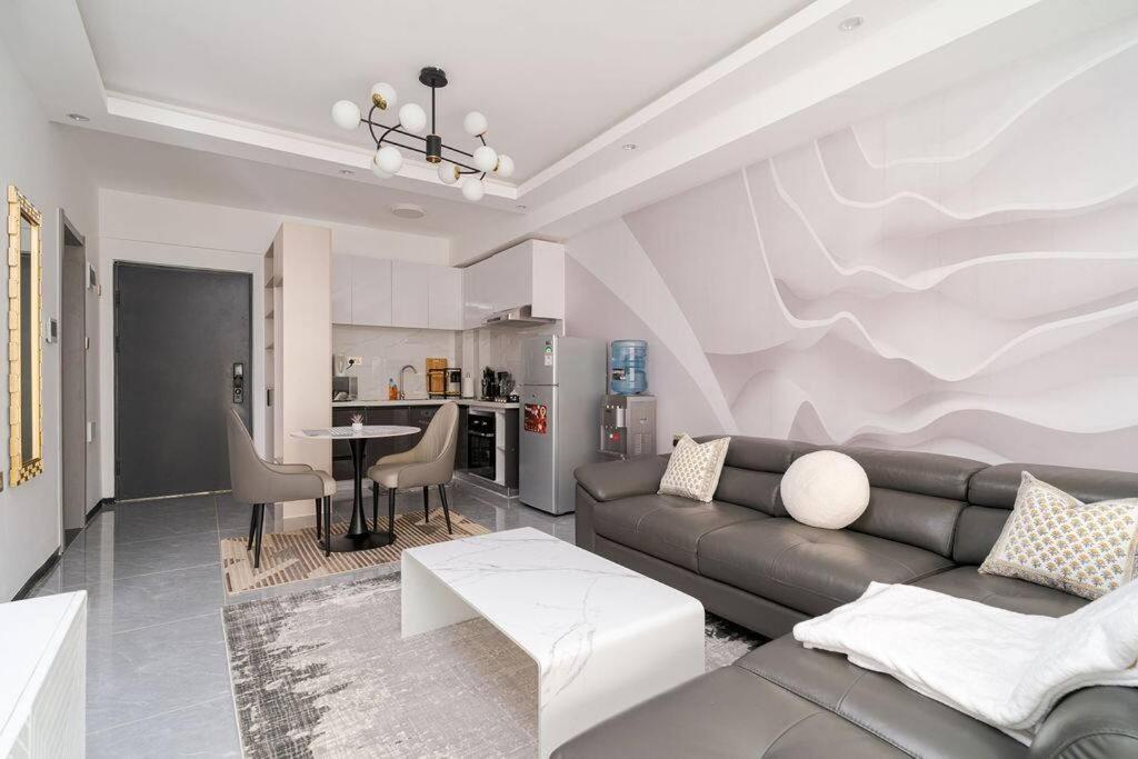 Homely And Beautiful 1 Bedroom Apartamento