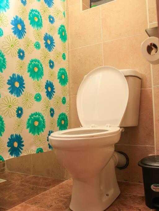 South - South B Beautiful & Cozy Apartment Nairobi