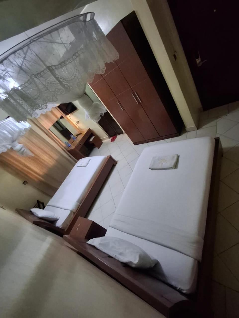Bed & Breakfast Kipepeo Sky View