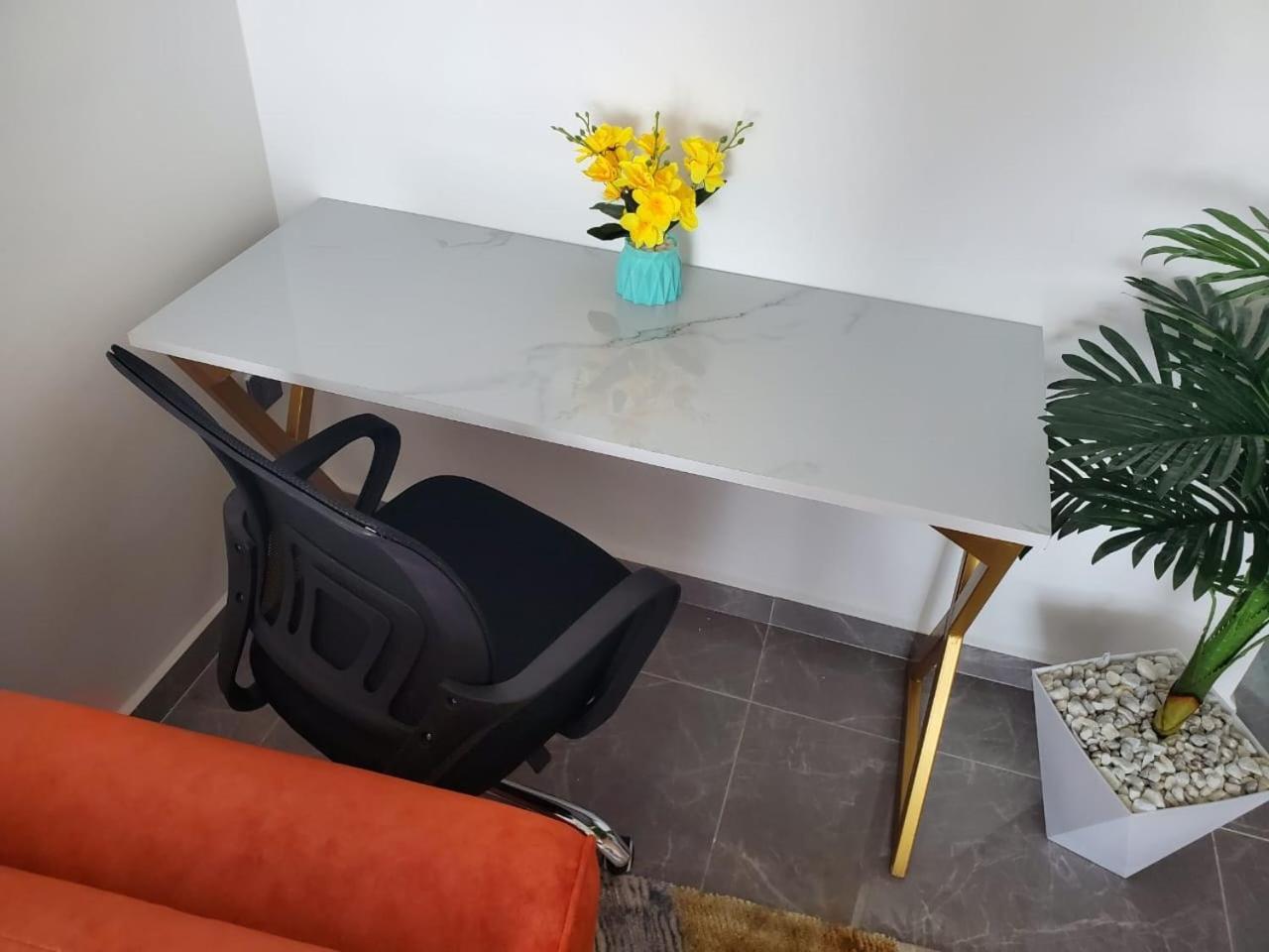 Apartment Snug Escape 1 Bedroom Gatundu Heights, Kileleshwa