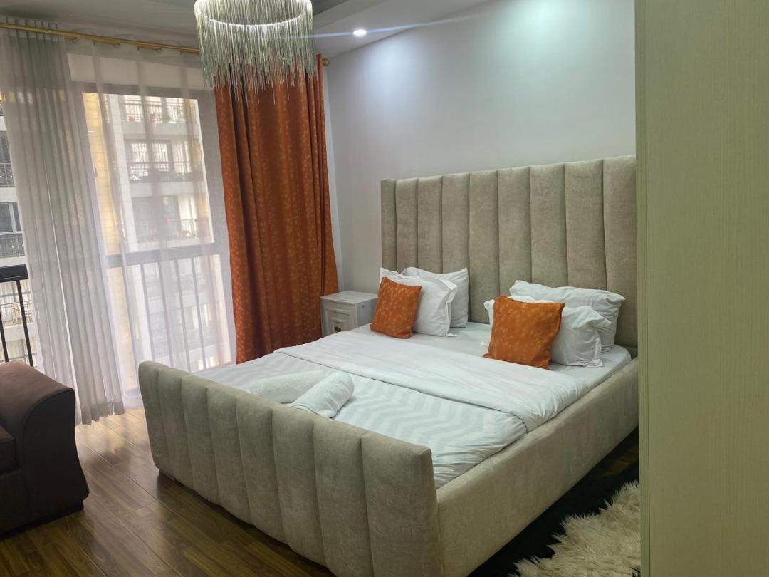Maasaifari Silver Harbor Apartment *