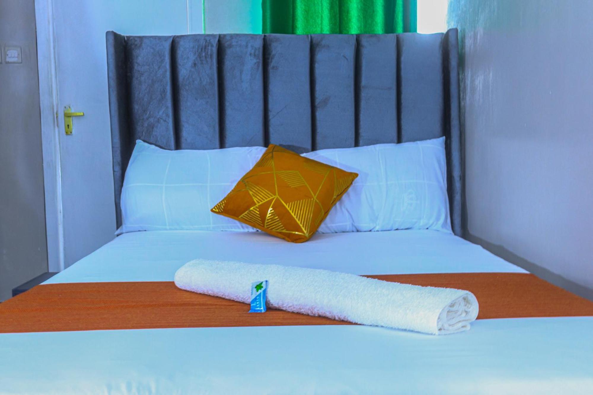 Apartment Skyhomes - Fully Furnished Near Jkia Airport, Downtown Nairobi, Sgr Terminus Nairobi