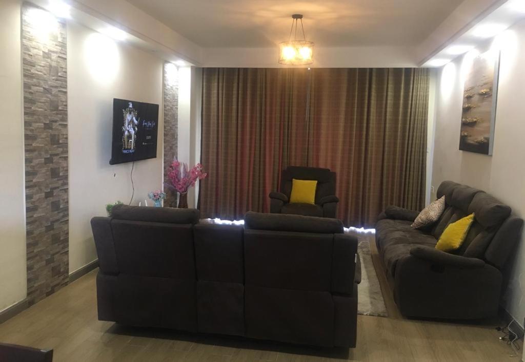 The Smart ,beautifully Furnished With Unbeatable Views