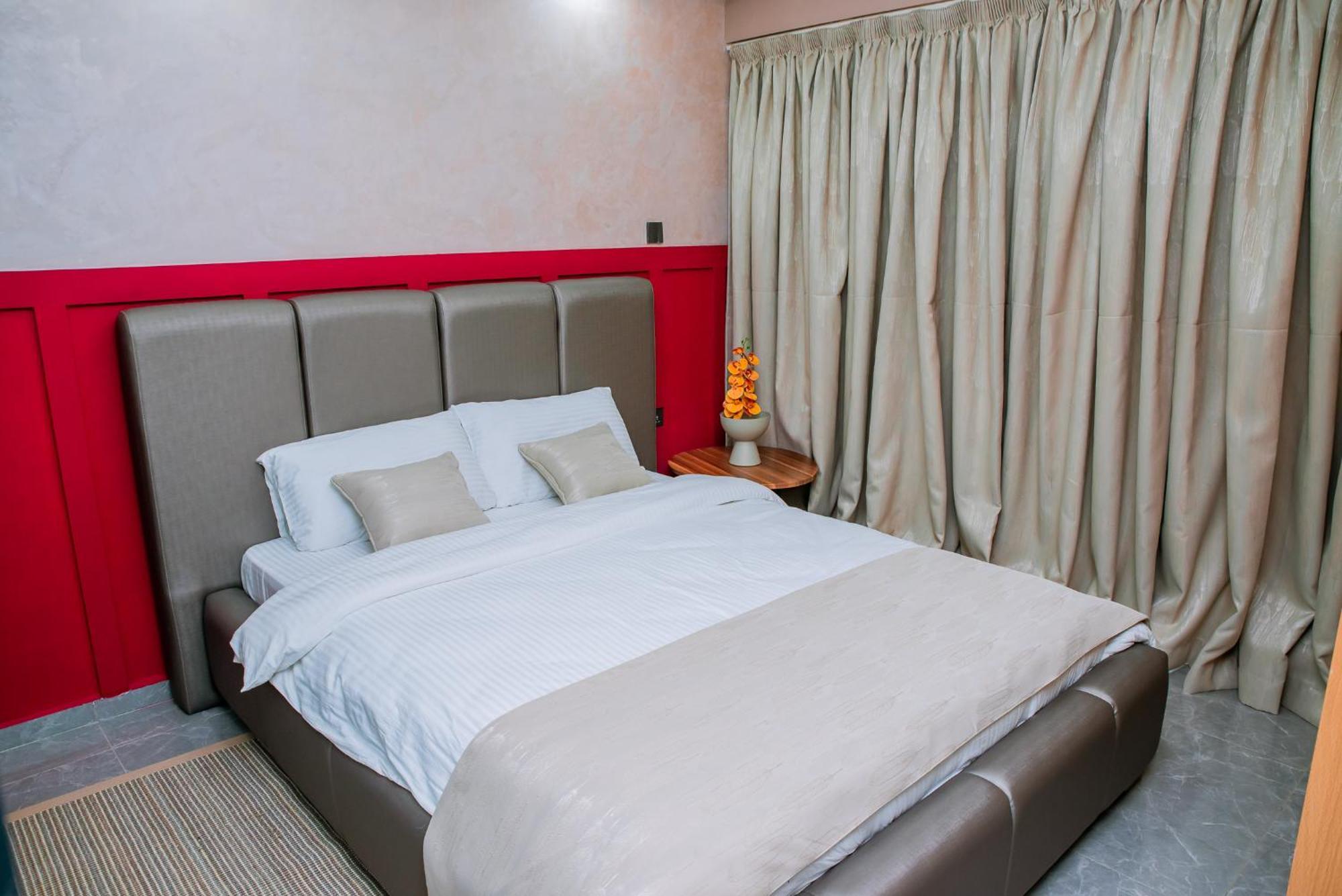 Apartment Cozy One Bedroom With Fantastic Skyline View In Kileleshwa, *
