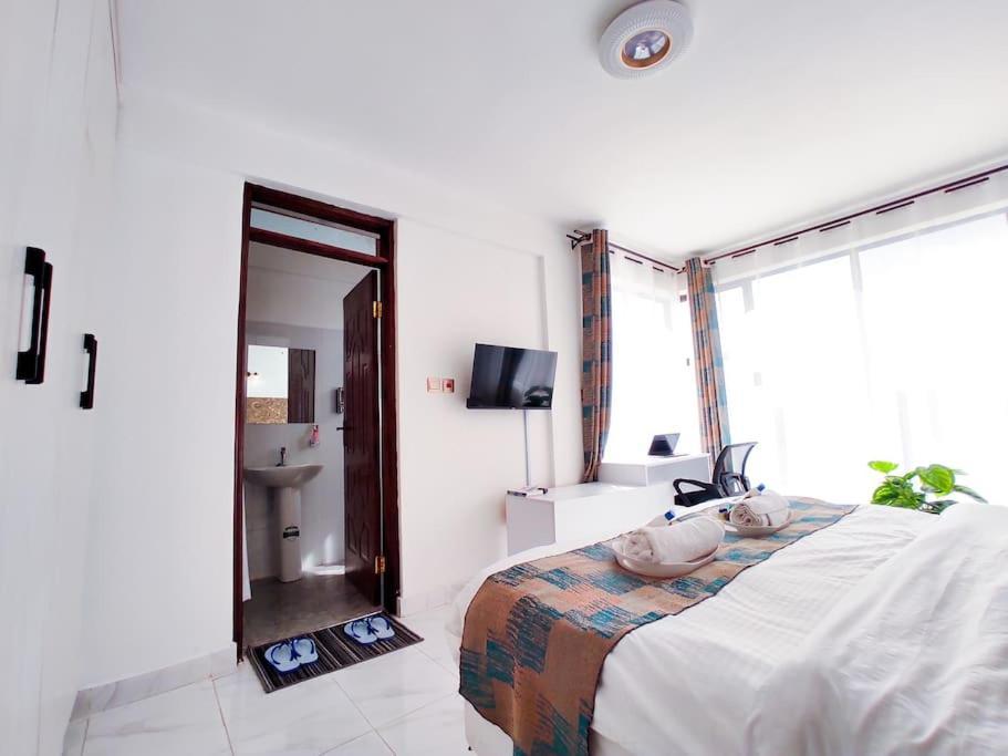The Crooner Lounge Apartment