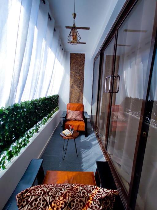 The Crooner Lounge