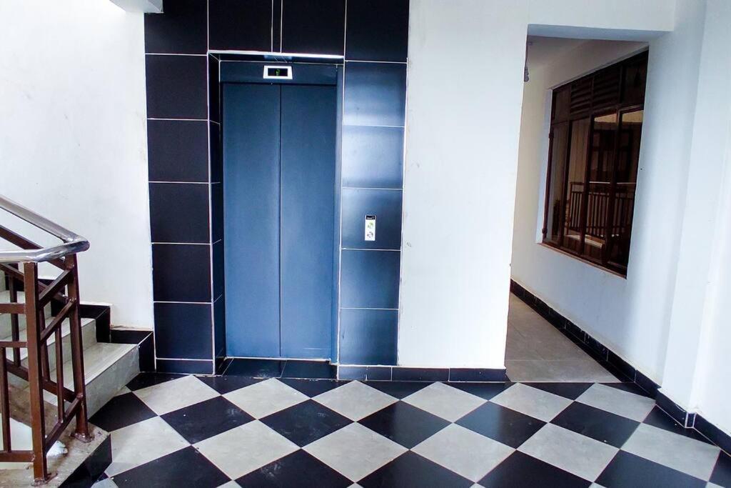 The Crooner Lounge Apartment *