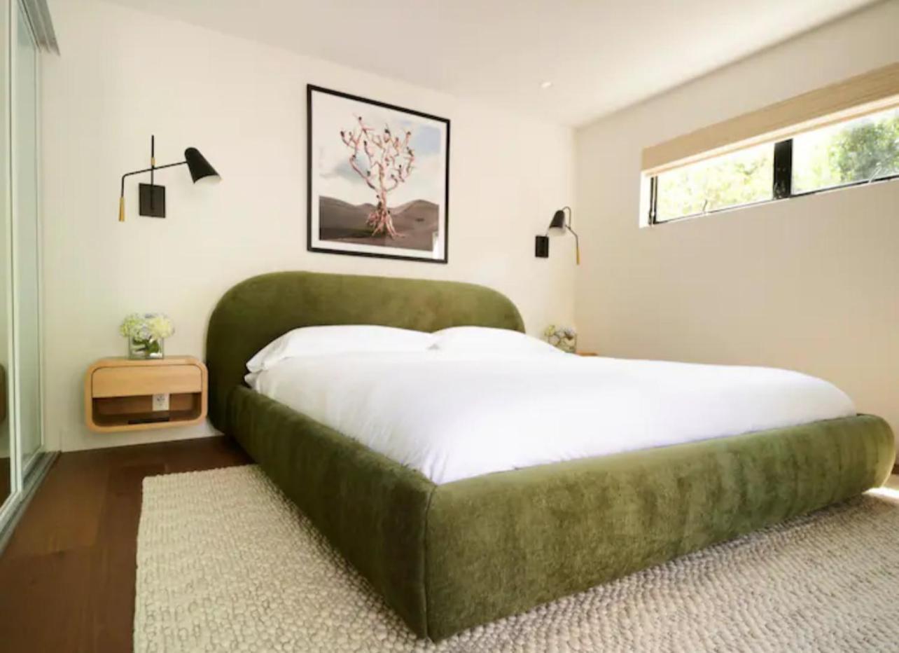 Avensis Apartment *