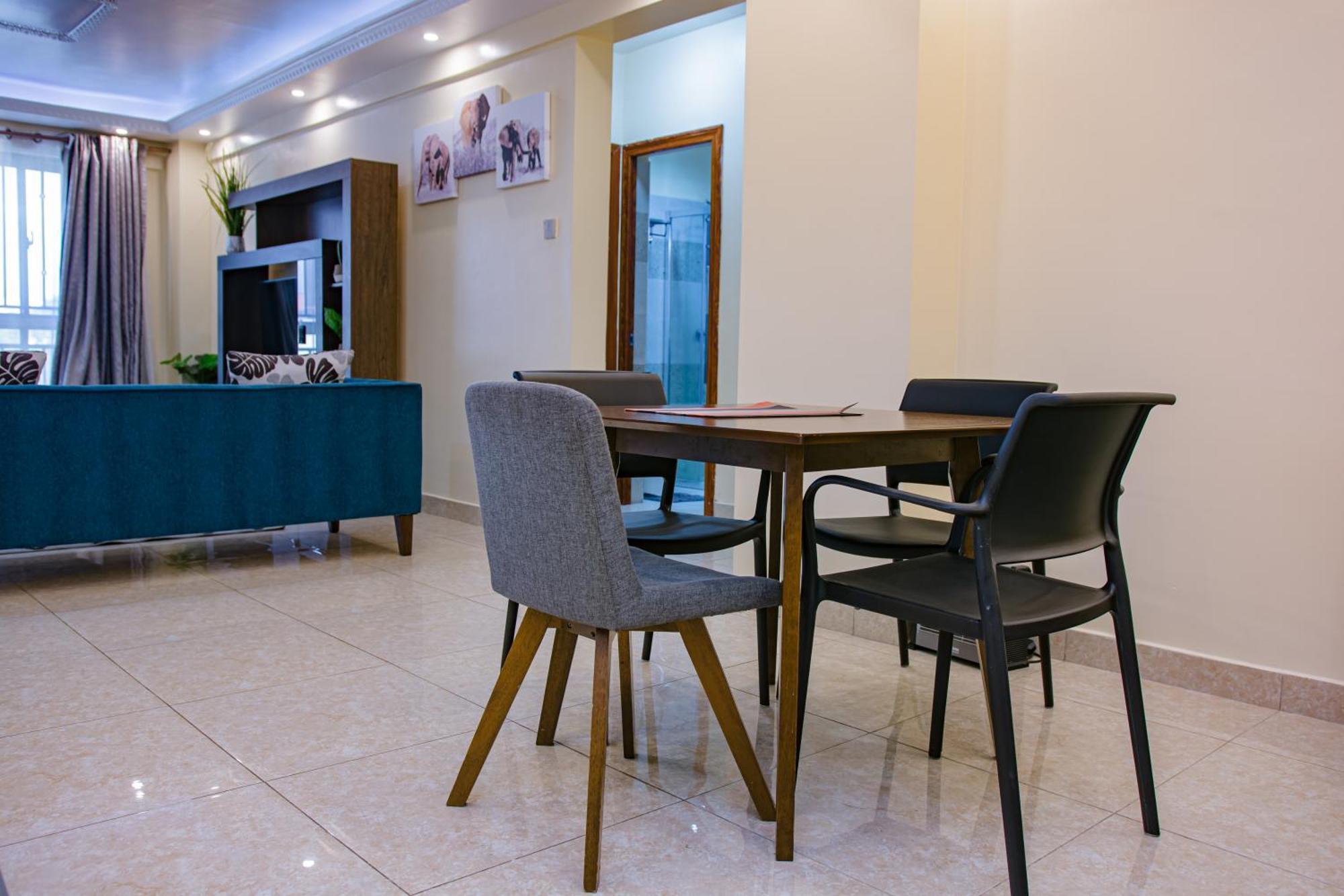 Elegant 2 Bedroom Kileleshwa - Free Netflix, Parking, Superfast Wifi, Views Of Arboretum Apartment Nairobi