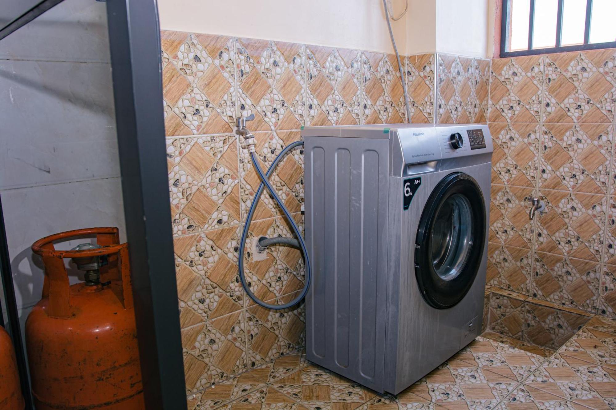 Apartment Elegant 2 Bedroom Kileleshwa - Free Netflix, Parking, Superfast Wifi, Views Of Arboretum *