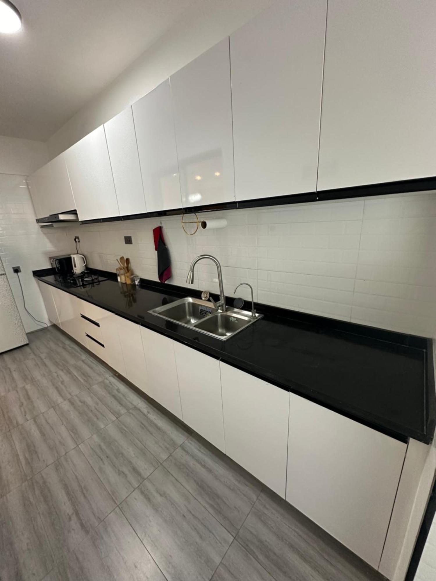 Elegant Spacious Two Bedroom Apartment-swimming Pool Included Apartment