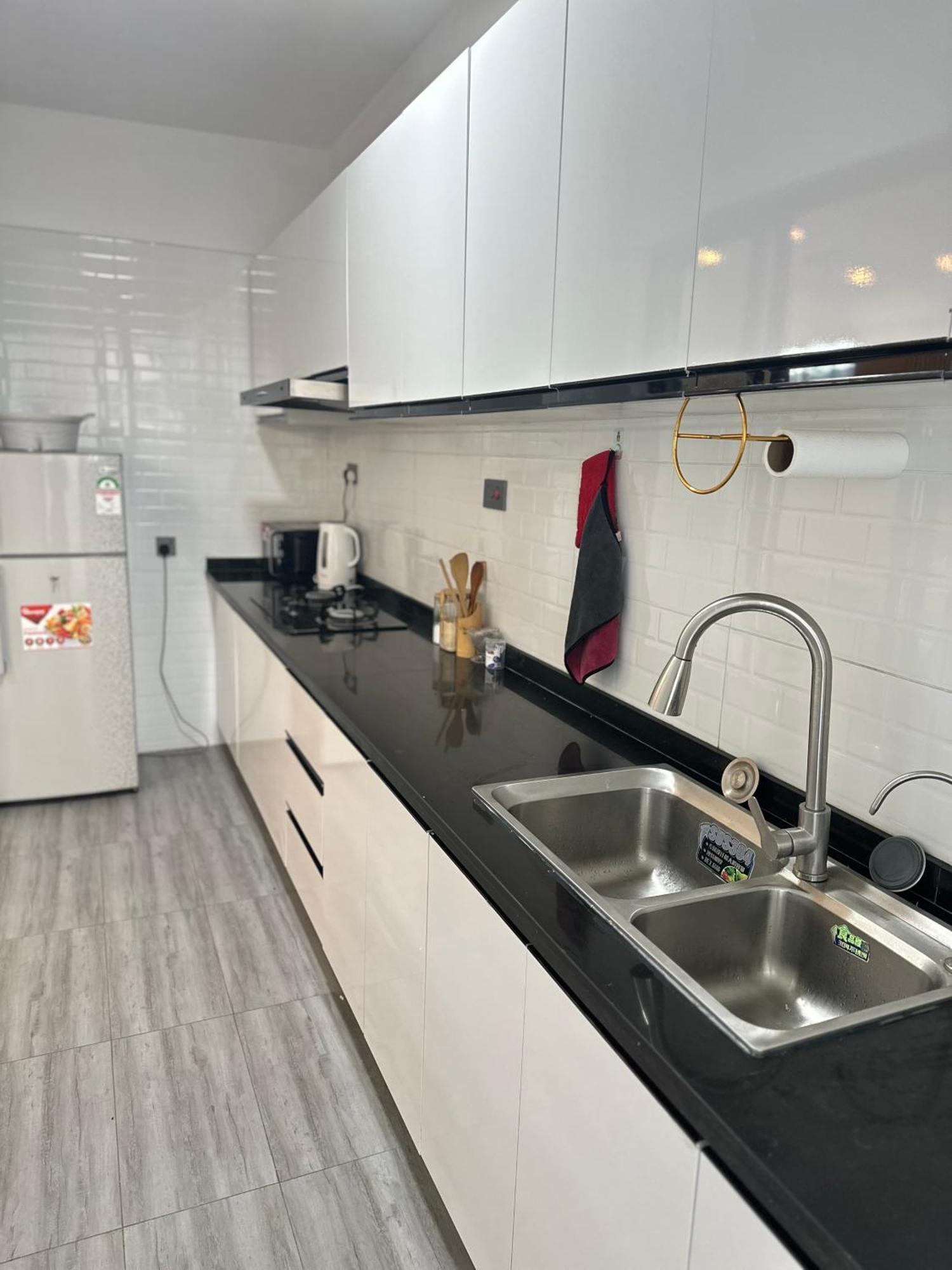 Apartment Elegant Spacious Two Bedroom Apartment-swimming Pool Included Nairobi