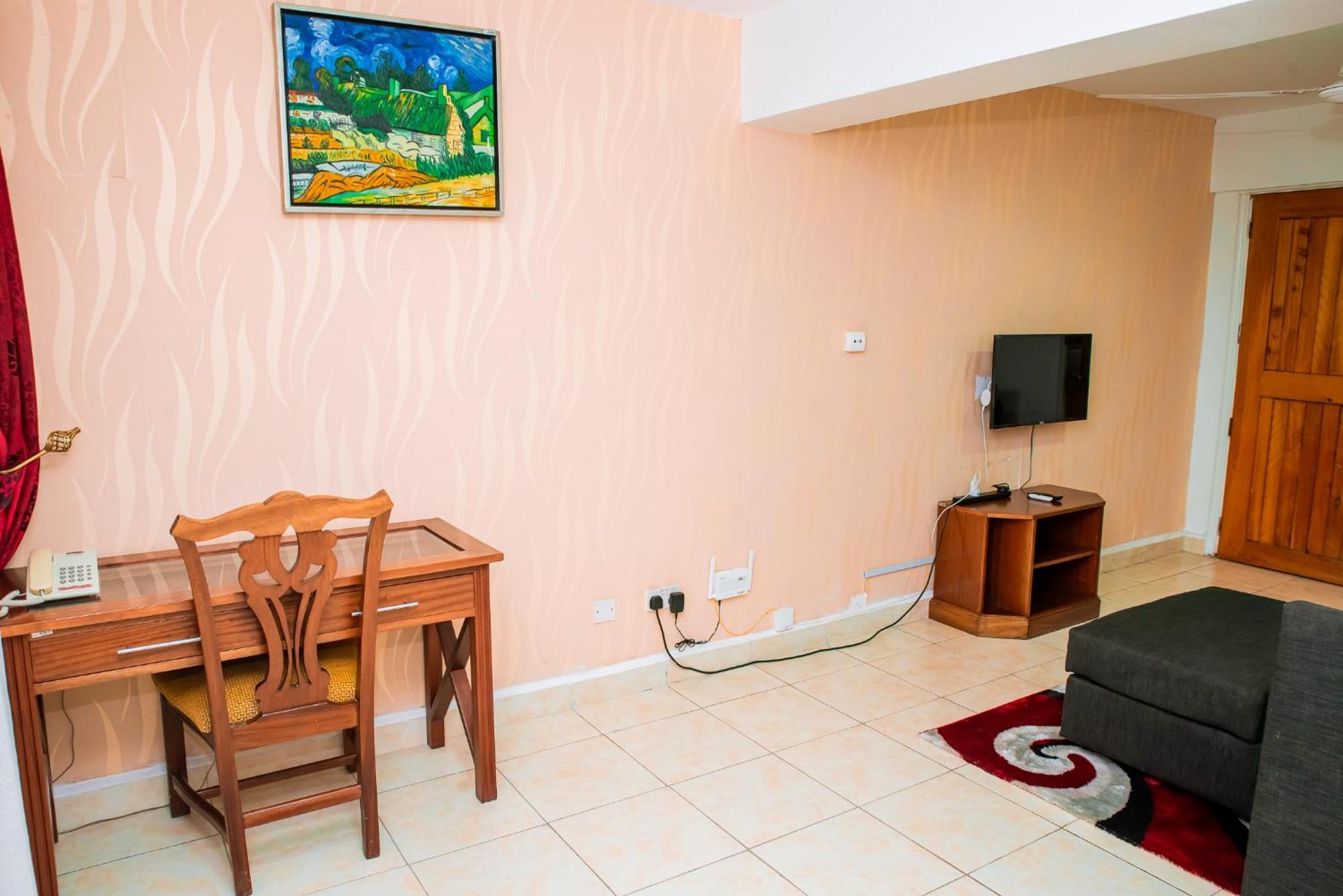 Joolz Lantana Apartment *