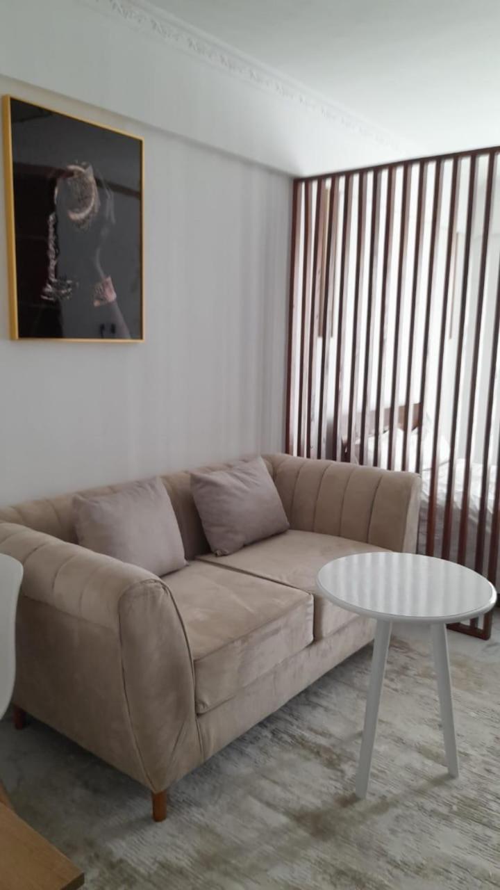 Apartment B Smart *