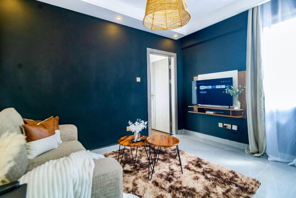 Urban Retreat 1 Bedroom Apartment *