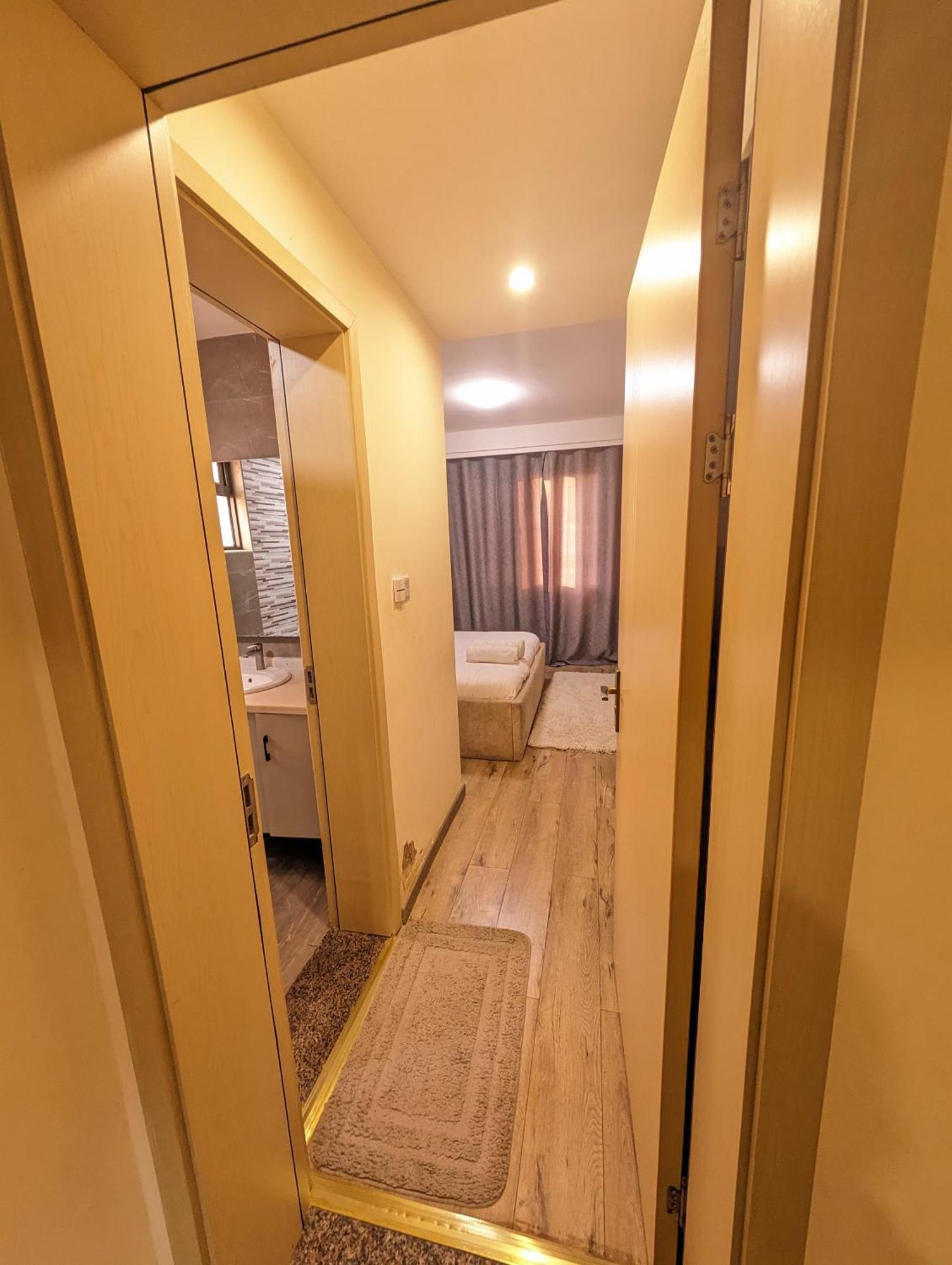 Tito Homes-riverside Apartment