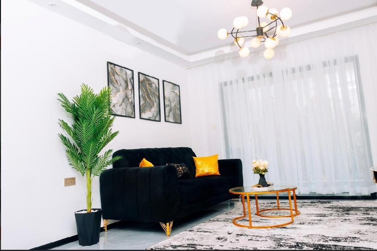 Apartment Modern Luxury 1br Nairobi