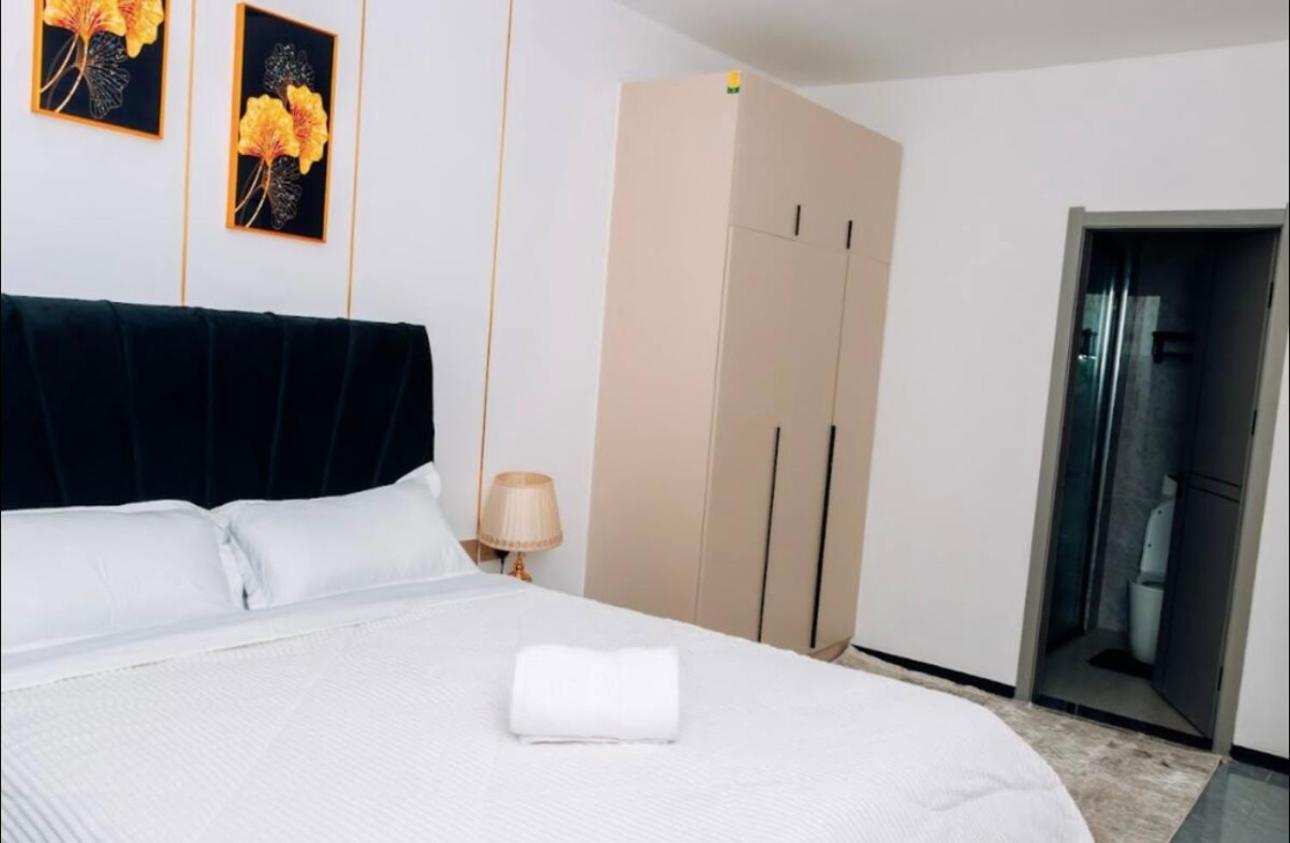 Modern Luxury 1br Apartment *