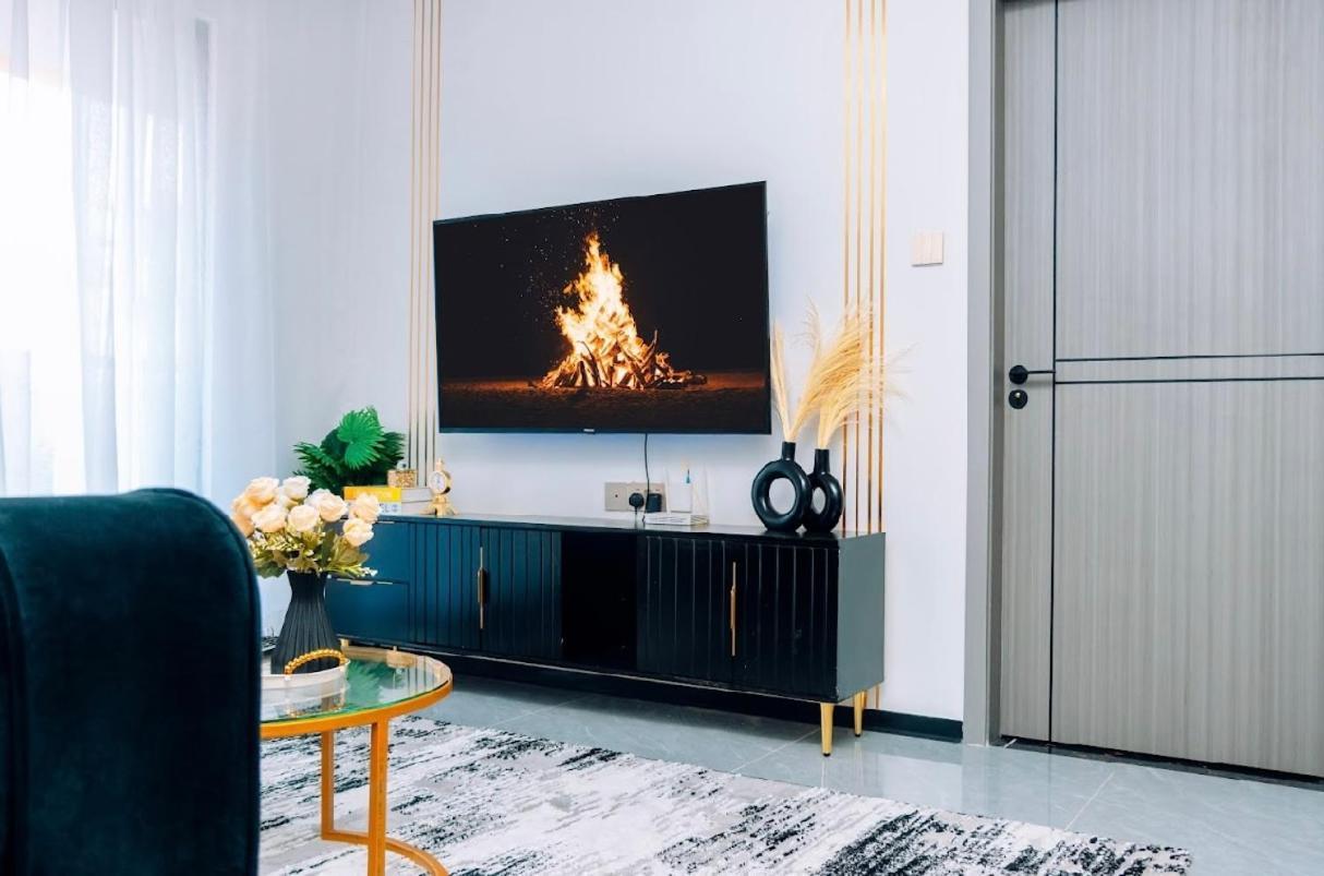 Modern Luxury 1br Apartment