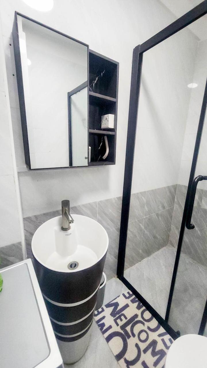 Apartment Eserian Homes