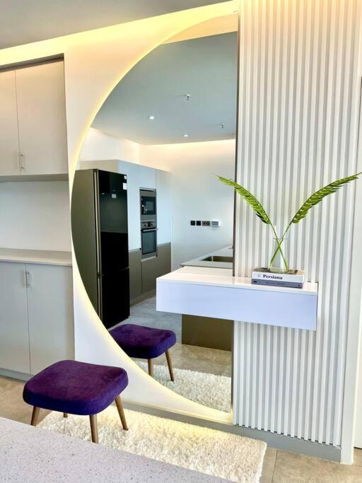 The Sunset Loft - World-class Stylish 1 Bedroom Apartment