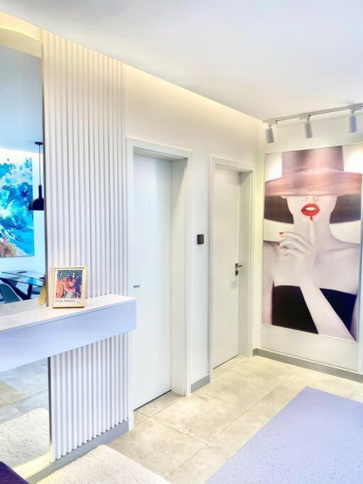 The Sunset Loft - World-class Stylish 1 Bedroom Apartment *