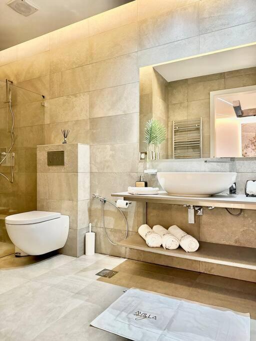 Apartment Grand 808 -brand New Luxurious 1 Bedroom