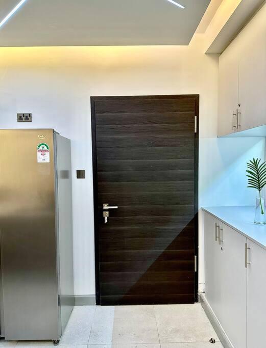 Apartment Grand 808 -brand New Luxurious 1 Bedroom