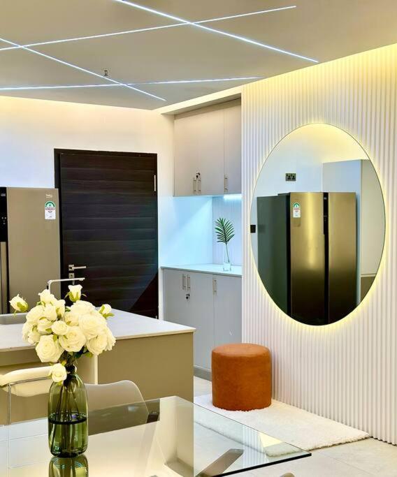 Grand 808 -brand New Luxurious 1 Bedroom * Nairobi