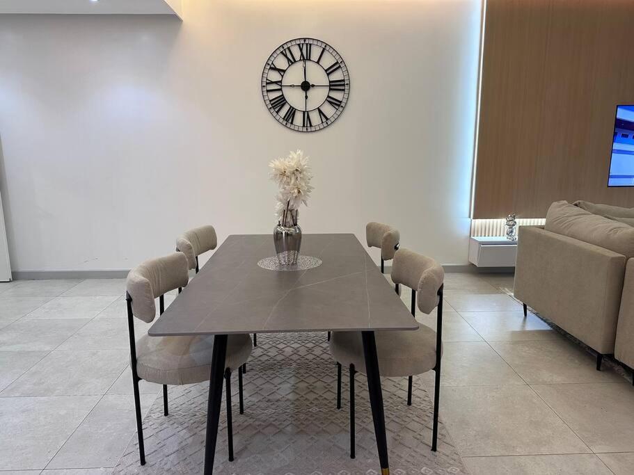 Skyfall - Brand New Ultra Luxurious 2 Bedroom * Nairobi