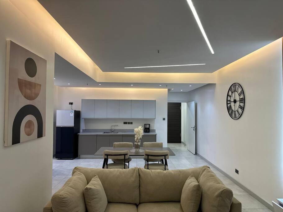 Skyfall - Brand New Ultra Luxurious 2 Bedroom