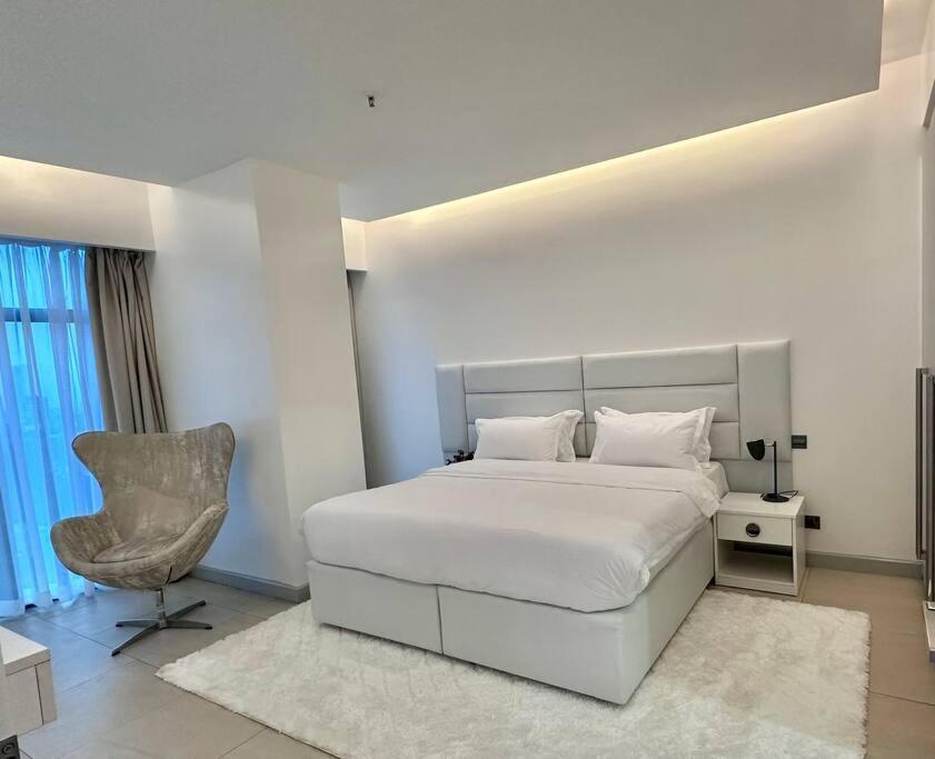 Apartment Skyfall - Brand New Ultra Luxurious 2 Bedroom