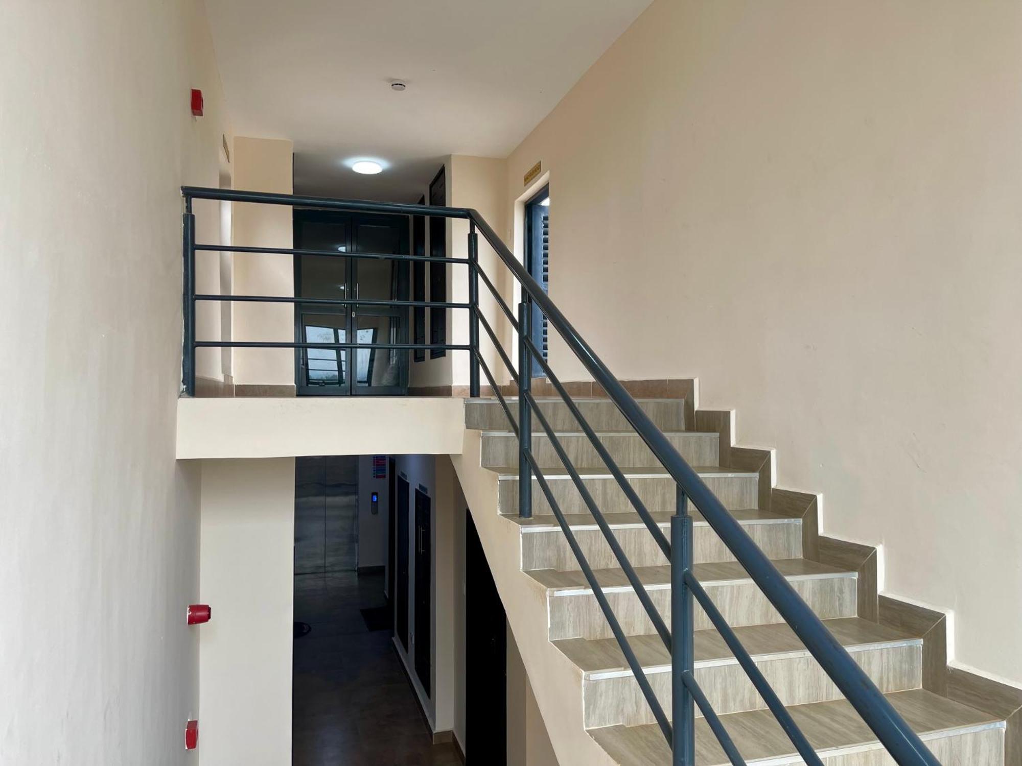 Executive 3-bed In Kitusuru , Apartment *