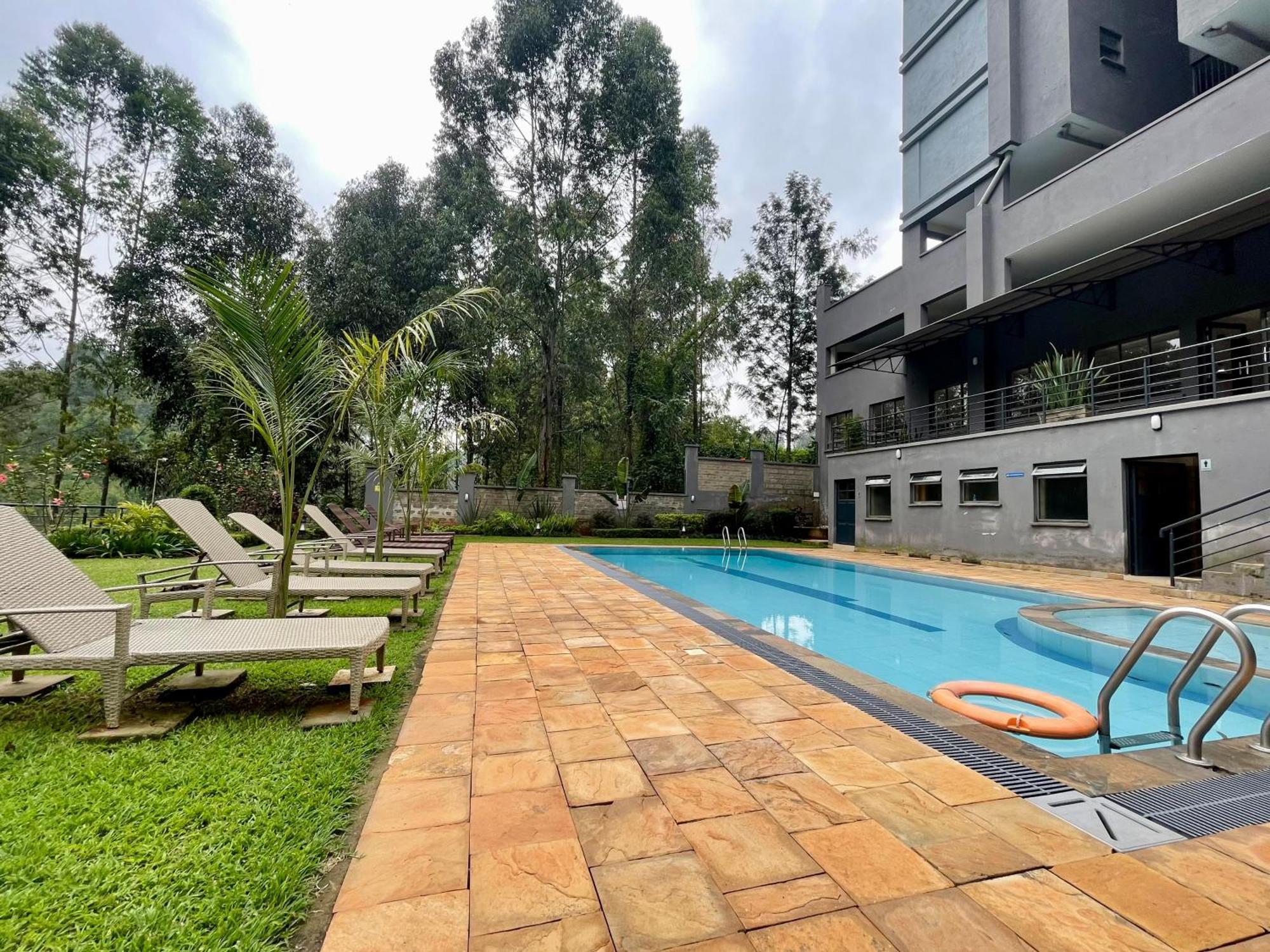 Executive 3-bed In Kitusuru , Apartment