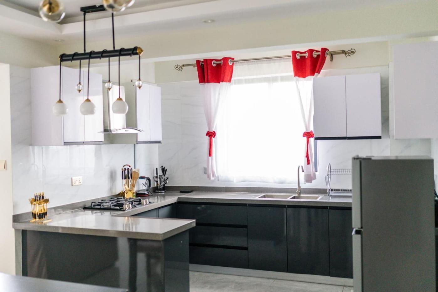 3 Bedroom Fully Furnished Kileleshwa By Seven * Nairobi