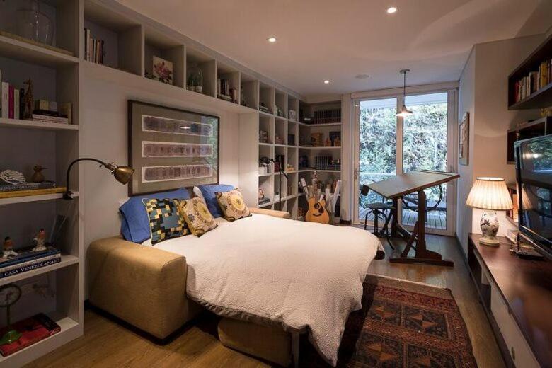 Serene Apartment