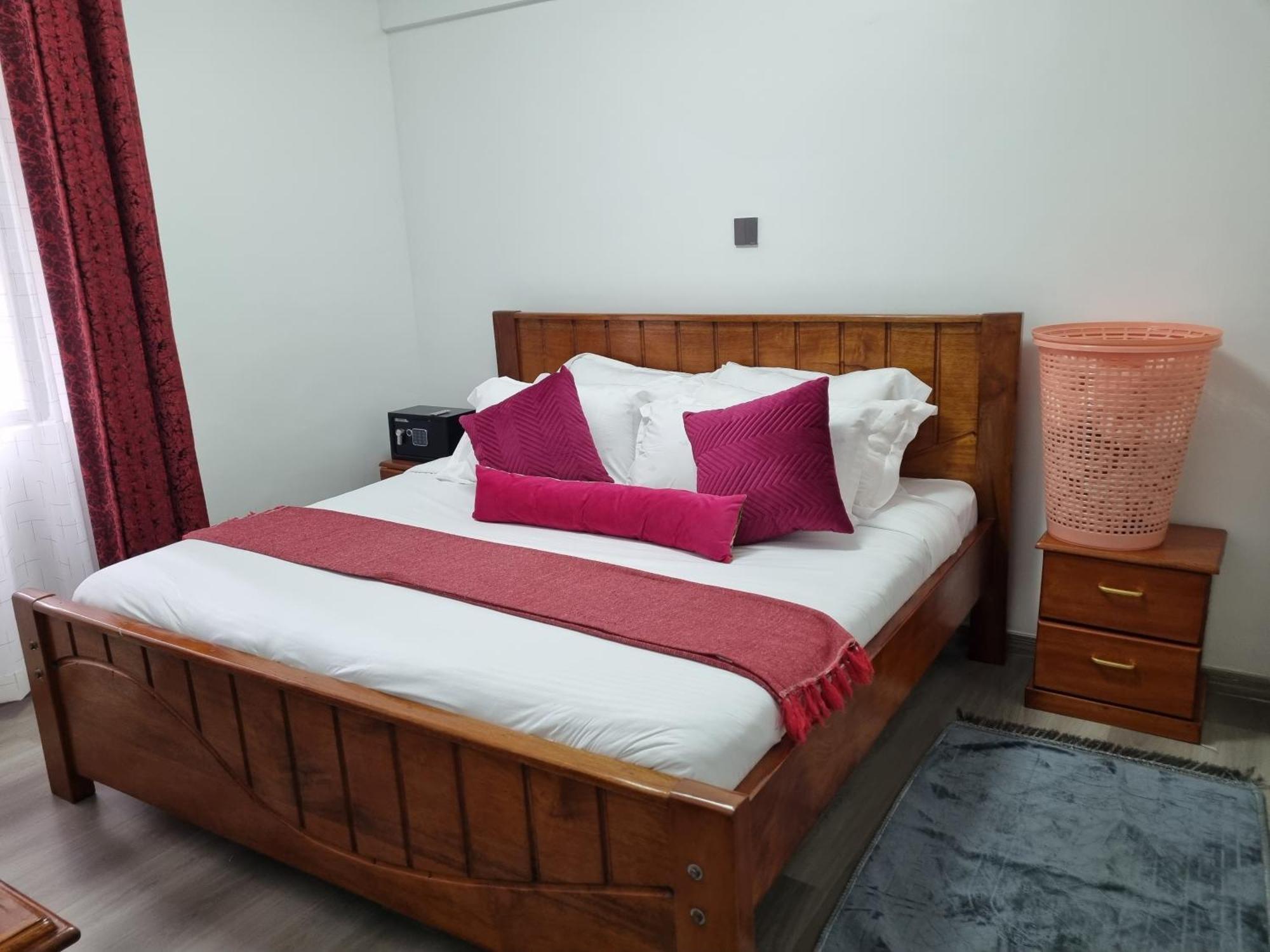 Apartment Clyde View Two Bedroom Easy Luxirious Kilimani Nairobi