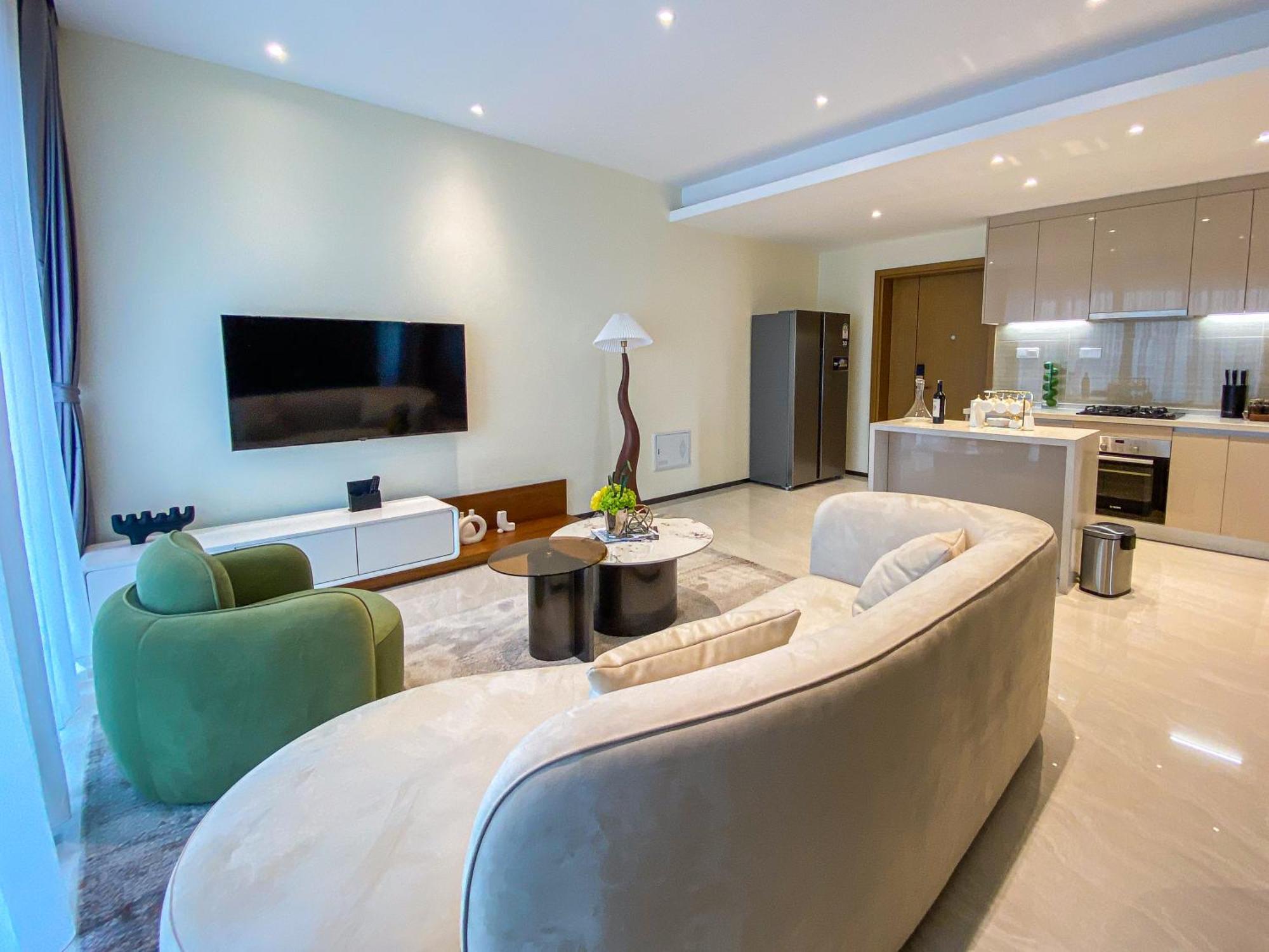 Apartment Gtc Residence,embrace Refined Elegance And Modern Luxury *