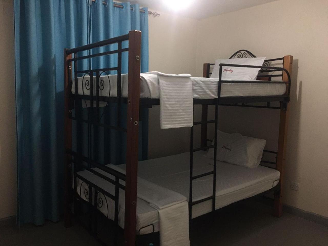 Fully Furnished 3bedroom Near Airport Apartment