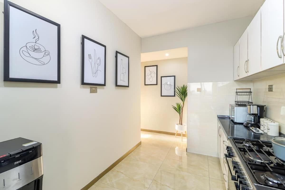 Upscale 3bd 2 & Half Bath Kilimani With Pool & Gym Nairobi