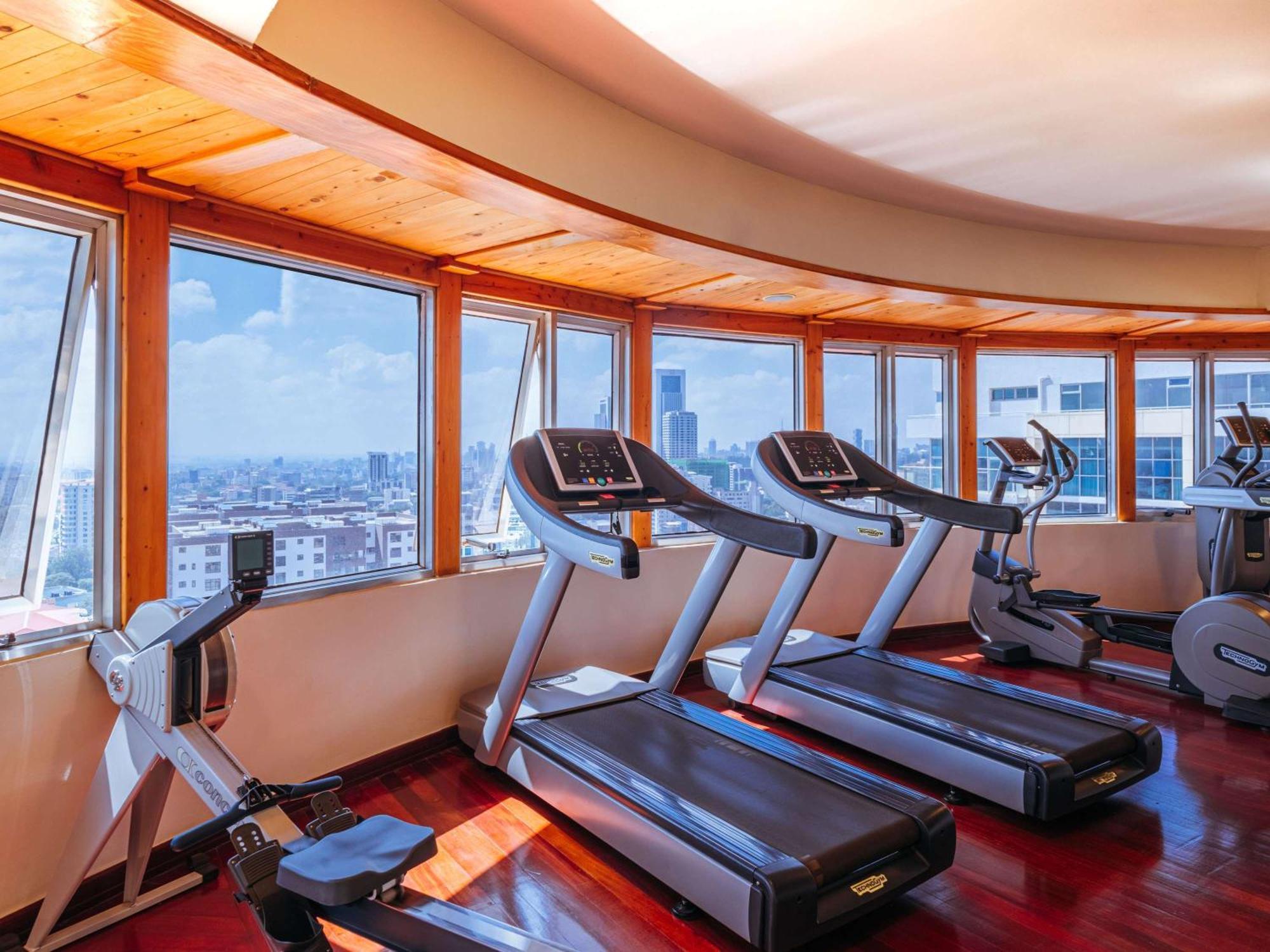 Hotel Moevenpick & Residences Nairobi