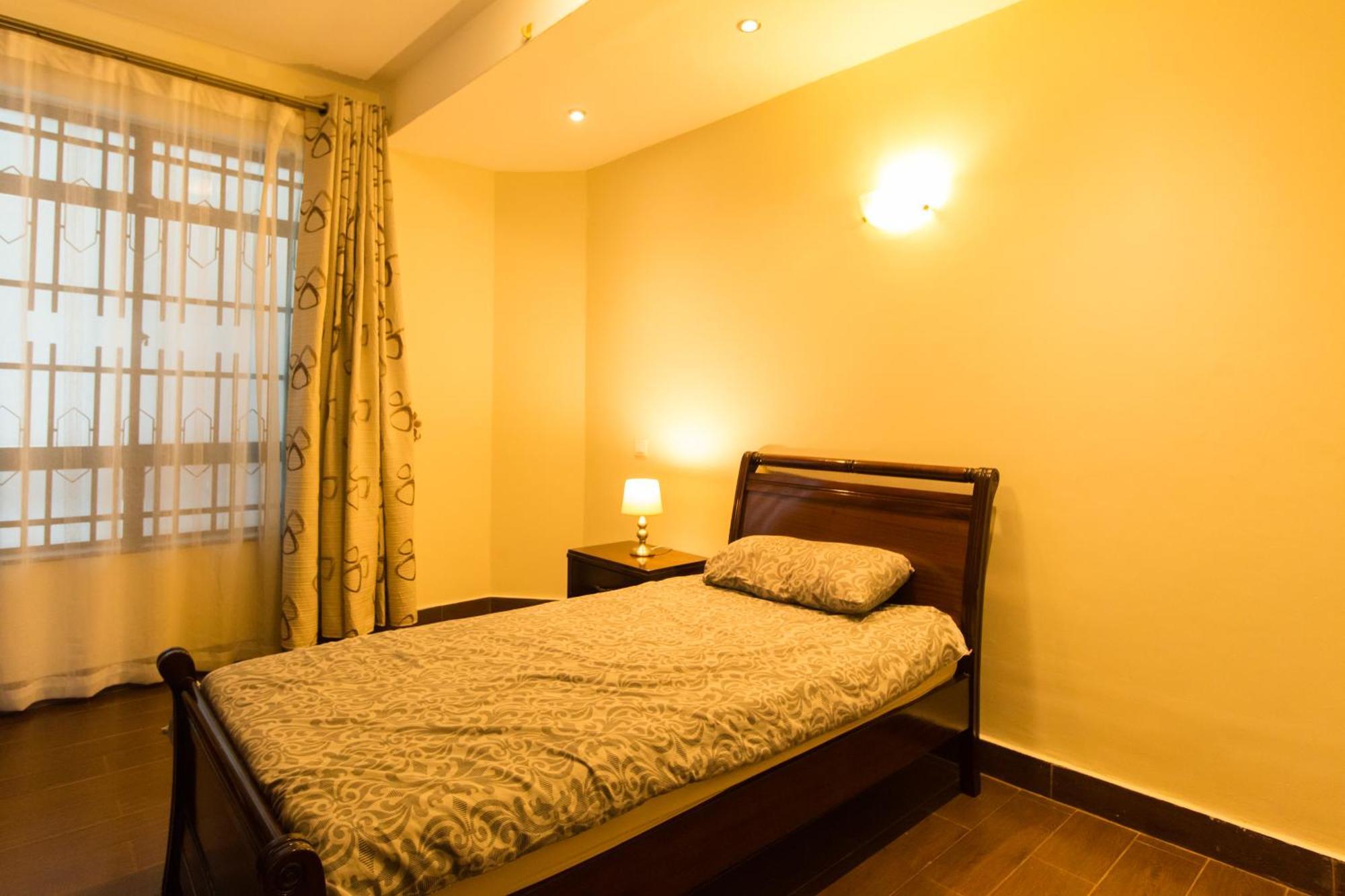 Warwick Centre Apartment *