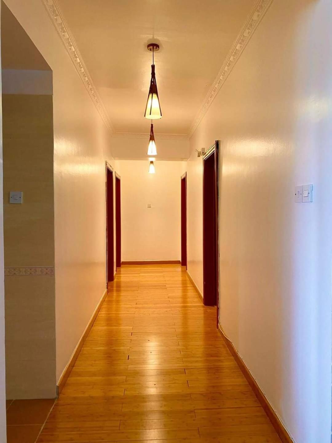 Homestay House Share-lavington Room1 Nairobi