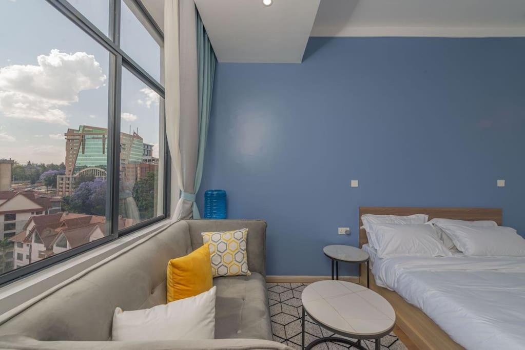 Beautiful On 2nd Floor * Nairobi
